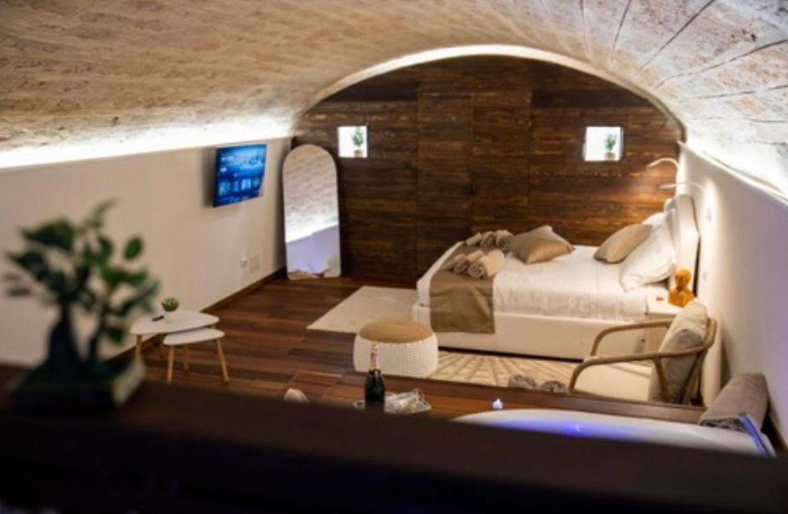Lc Luxury Apartment Bari Zewnętrze zdjęcie